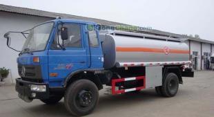 廠家直供 上海地區加油車、油罐車、運油車采購指南與價格解析